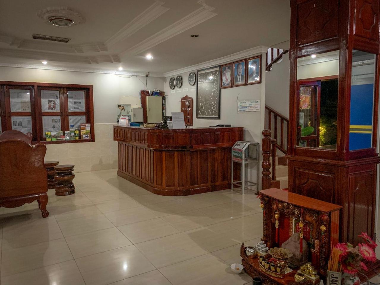 Damnak Riverside Villa Sziemreap Kültér fotó